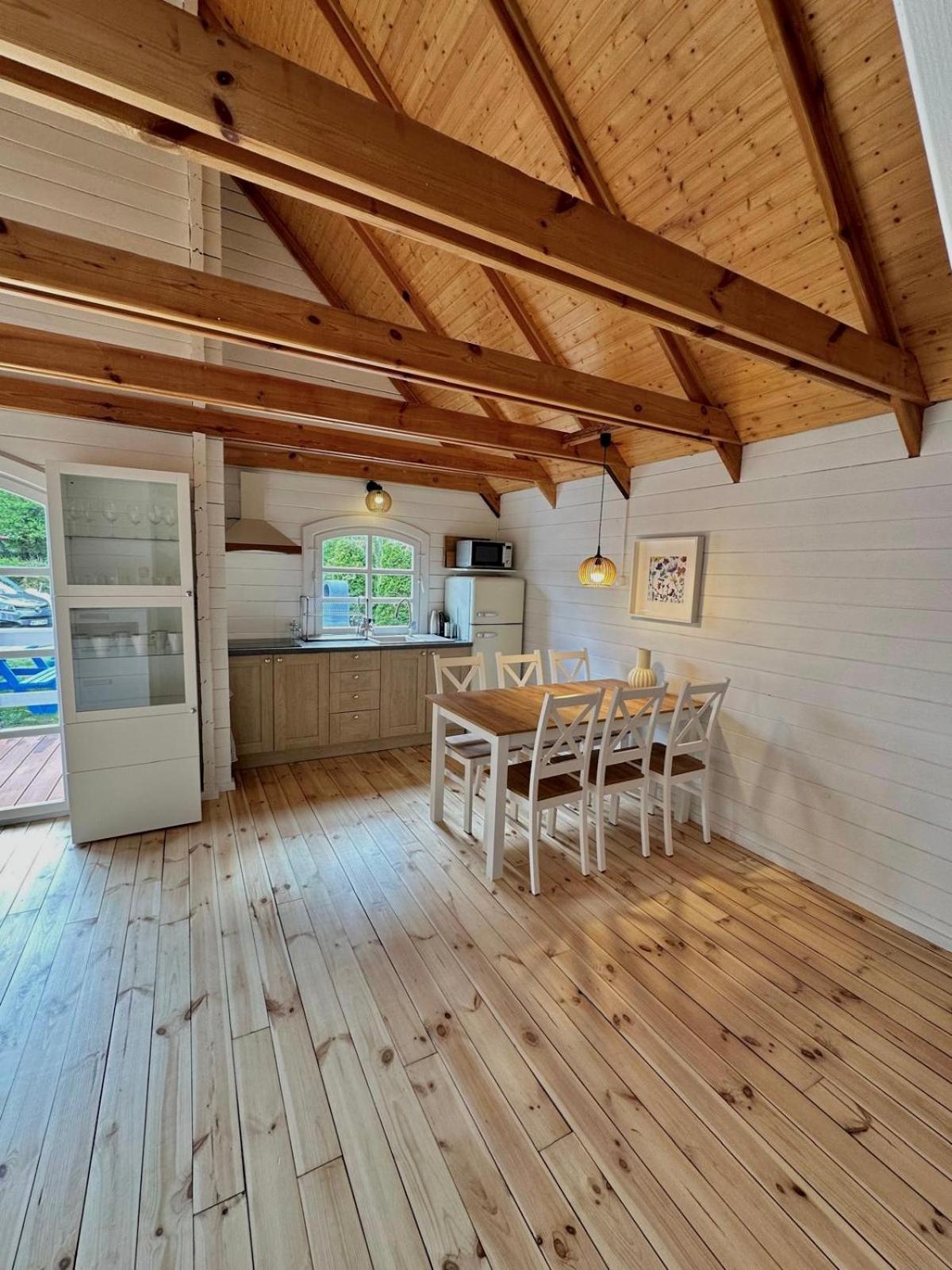 Villa Na Wczasach I Osrodek Wypoczynkowy I Mazury à Rydzewo Extérieur photo