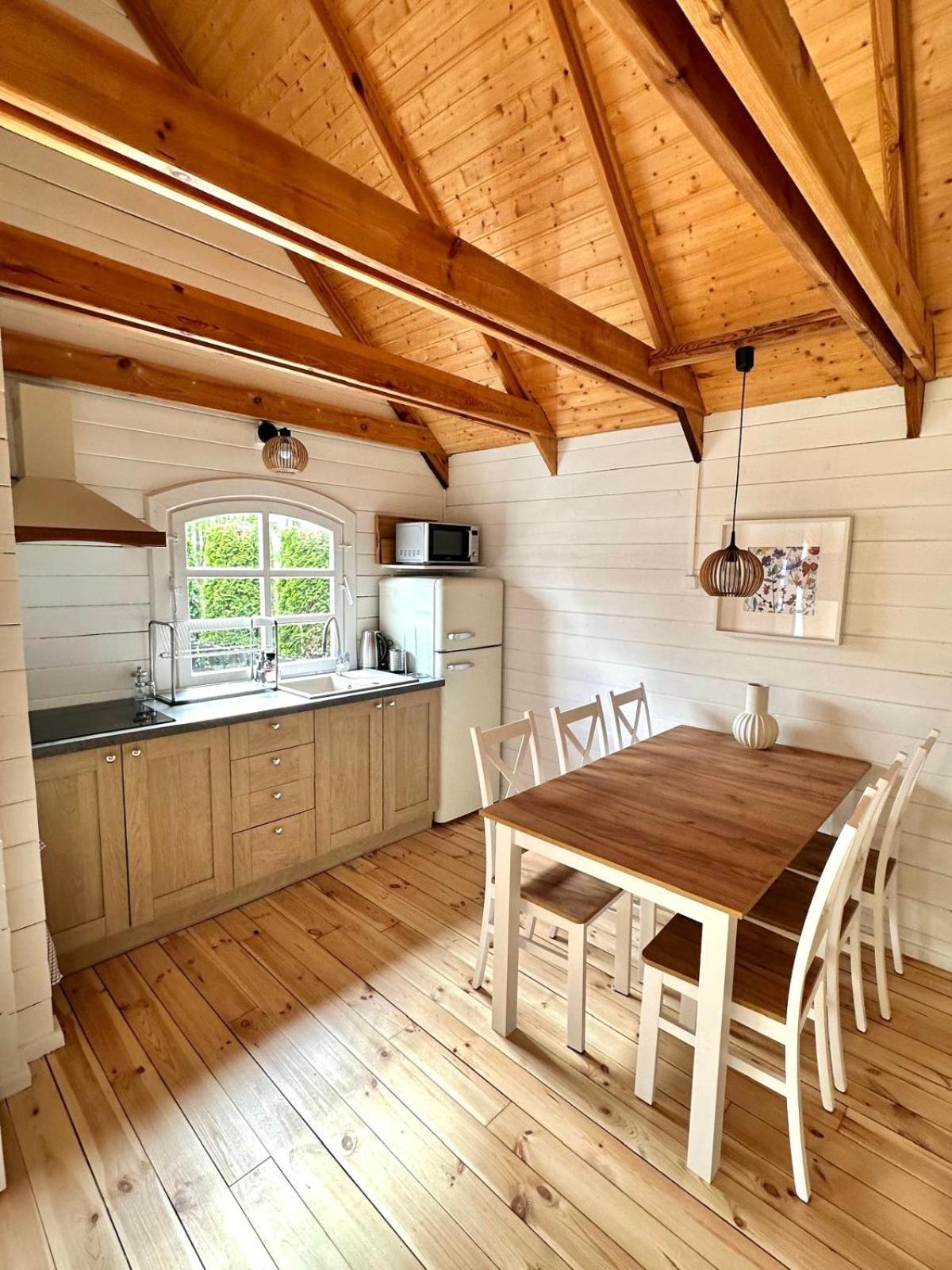 Villa Na Wczasach I Osrodek Wypoczynkowy I Mazury à Rydzewo Extérieur photo